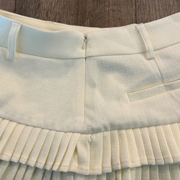 Lioness DOUBLE RUFFLE MINI SKORT | SOFT LEMON B35 MICRO MINI XS - Picture 6 of 10